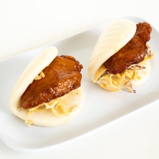 Sweet Chili Chicken Bao Buns